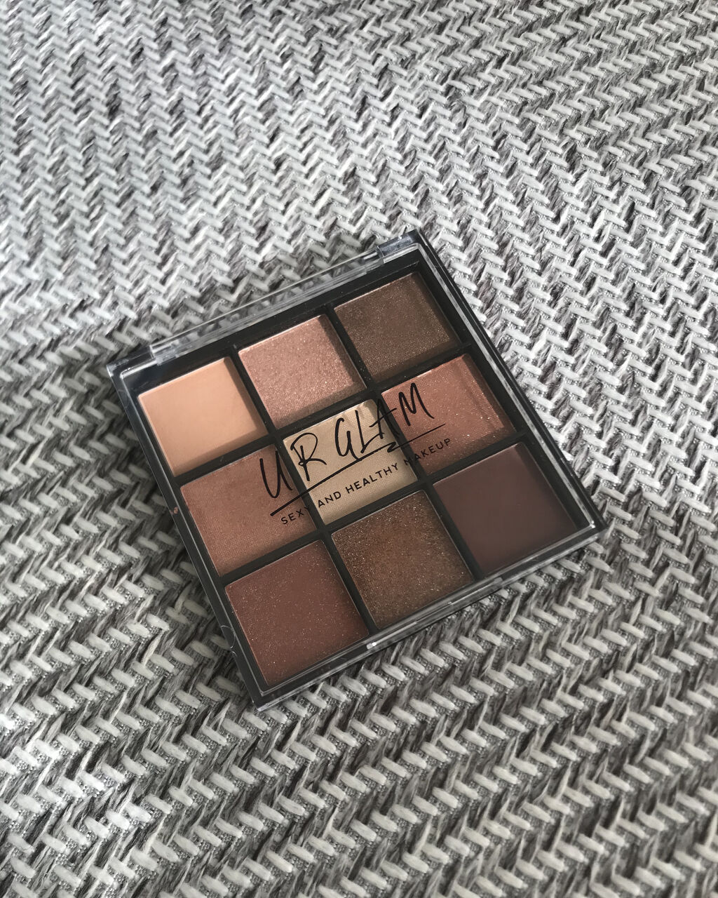 UR GLAM　BLOOMING EYE COLOR PALETTE/U R GLAM/アイシャドウパレットを使ったクチコミ（1枚目）