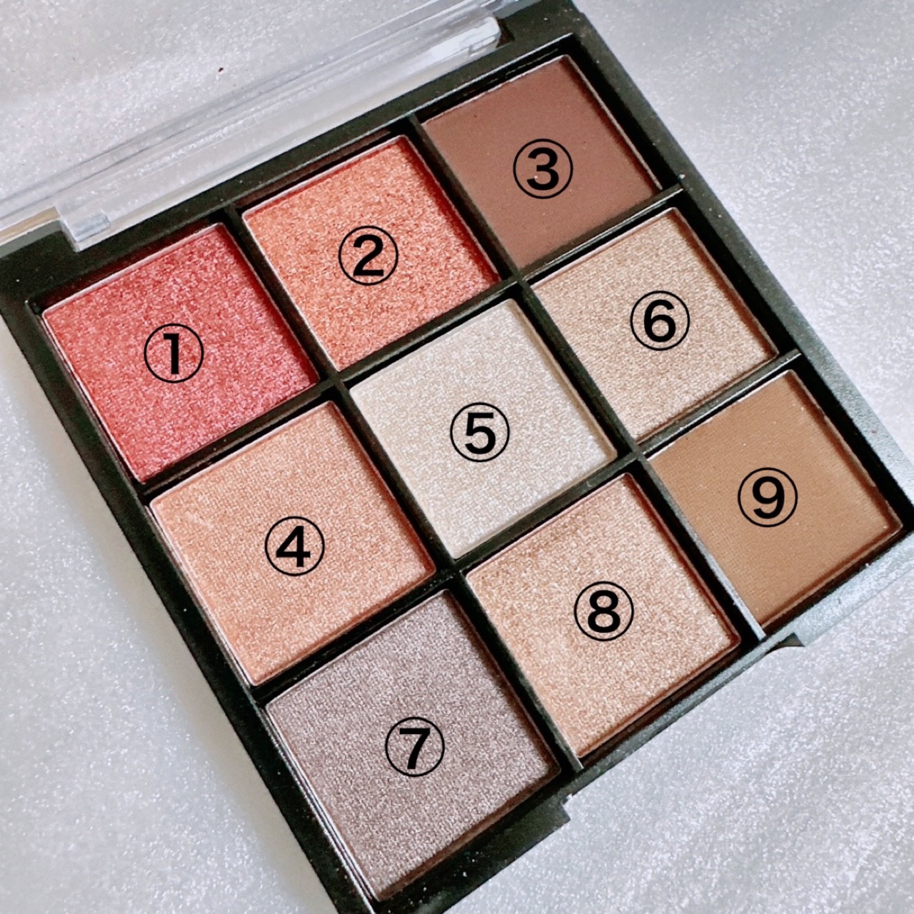 UR GLAM　BLOOMING EYE COLOR PALETTE/U R GLAM/アイシャドウパレットを使ったクチコミ（2枚目）