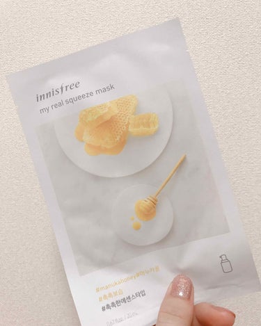 ☆innisfree my real squeeze mask




イニスフリーのマスクシート。

たくさん種類があって、毎日違う種類を使っています。

クリーム、エッセンス、ウォータータイプがあっ