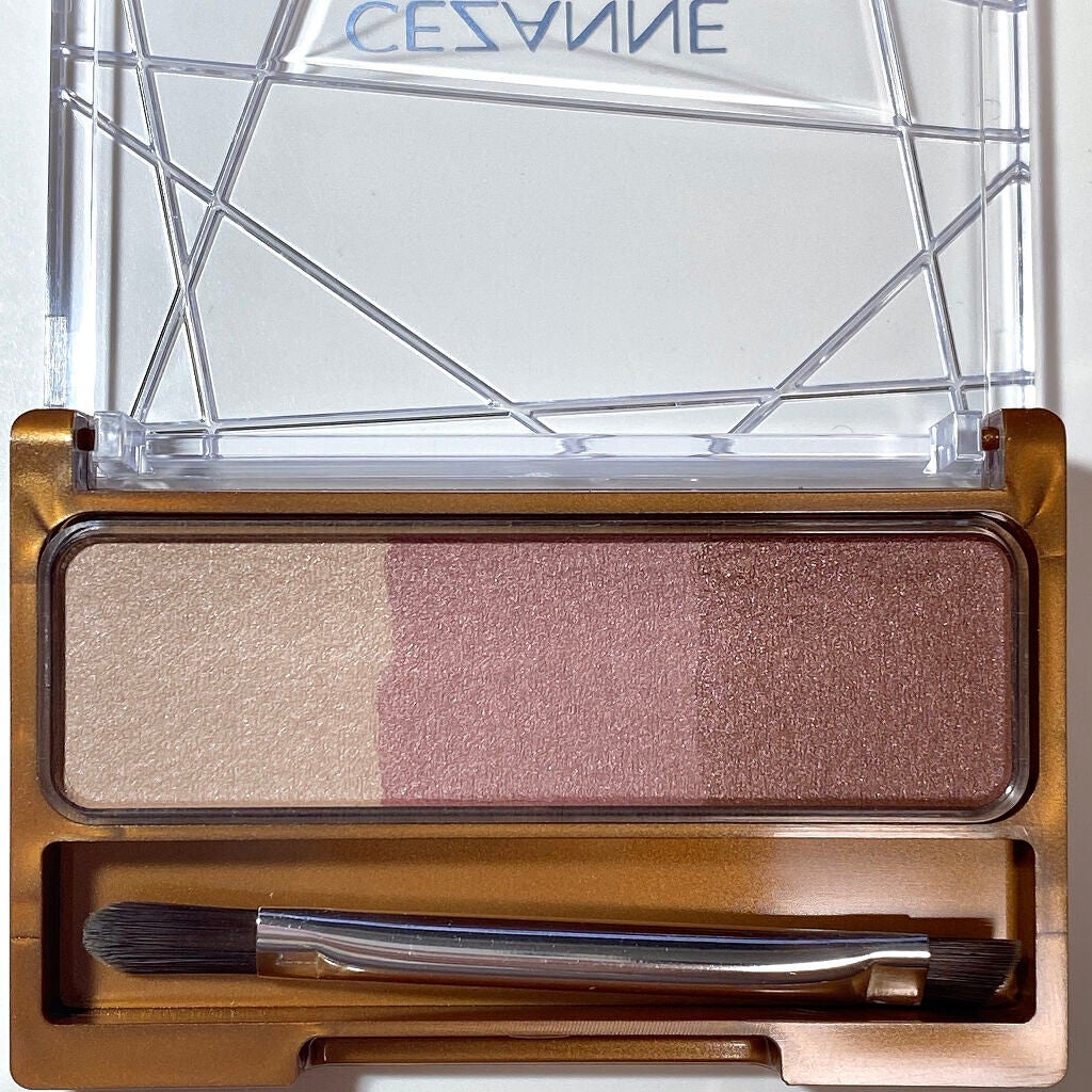 ノーズ&アイブロウパウダー/CEZANNE/パウダーアイブロウを使ったクチコミ(3枚目)