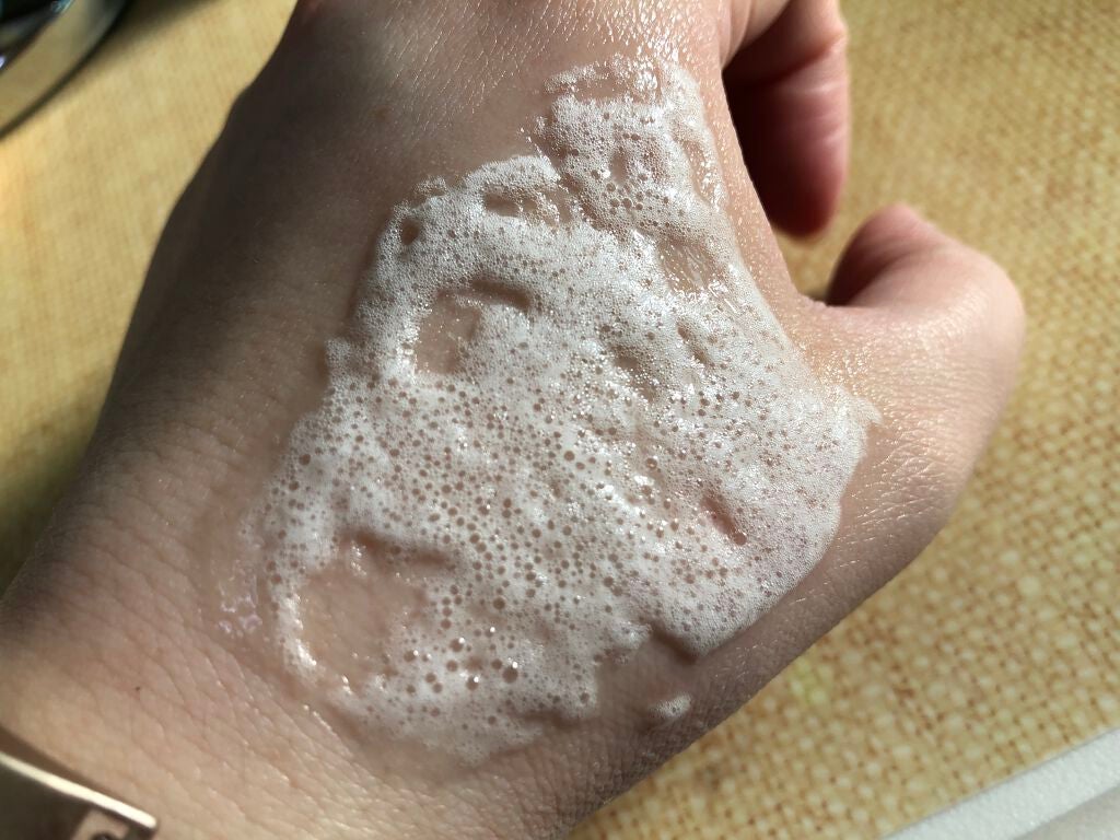 C2V リバイタライジング バブルエッセンス/C2V/美容液を使ったクチコミ(2枚目)