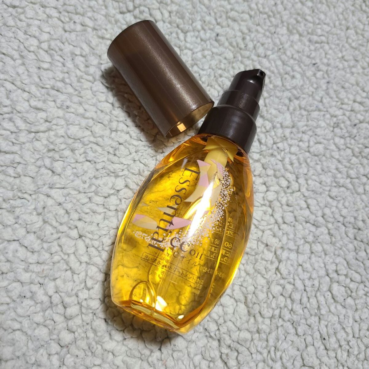 CCオイル/エッセンシャル/ヘアオイルを使ったクチコミ(2枚目)