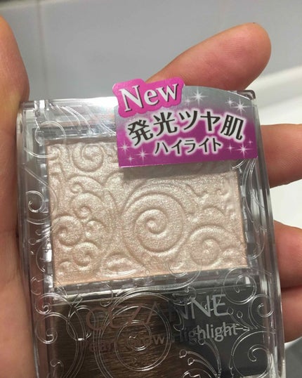 パールグロウハイライト/CEZANNE/パウダーハイライトを使ったクチコミ(1枚目)