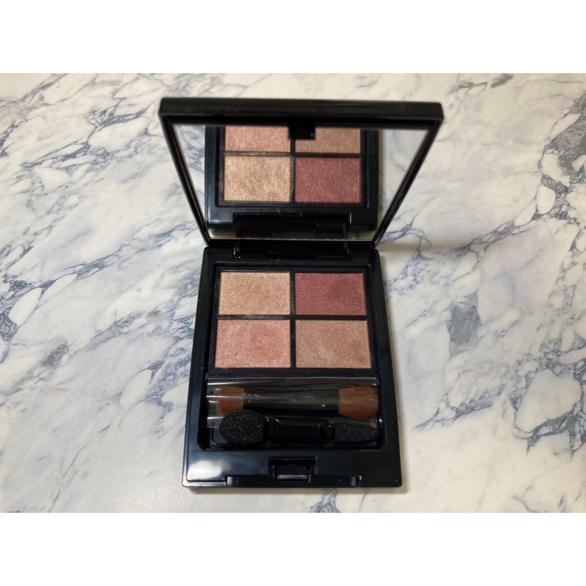 ミネラルクラッシィシャドー ロゼブラウン/エトヴォス/アイシャドウパレットを使ったクチコミ（3枚目）