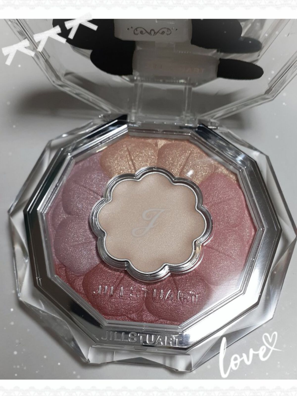 ジルスチュアート ブルームクチュール アイズ/JILL STUART/アイシャドウパレットを使ったクチコミ(1枚目)