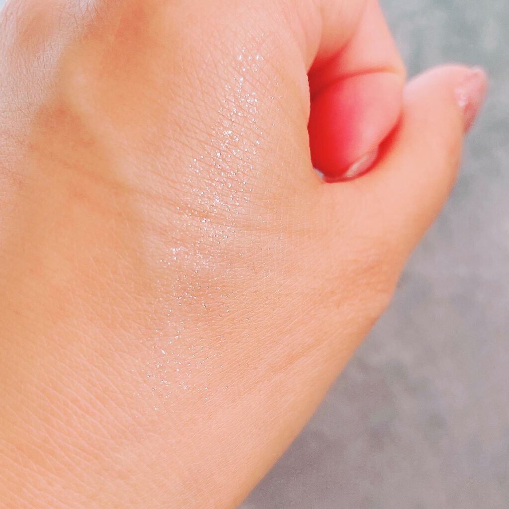 DIAMOND BOMB/FENTY BEAUTY BY RIHANNA/パウダーハイライトを使ったクチコミ（3枚目）