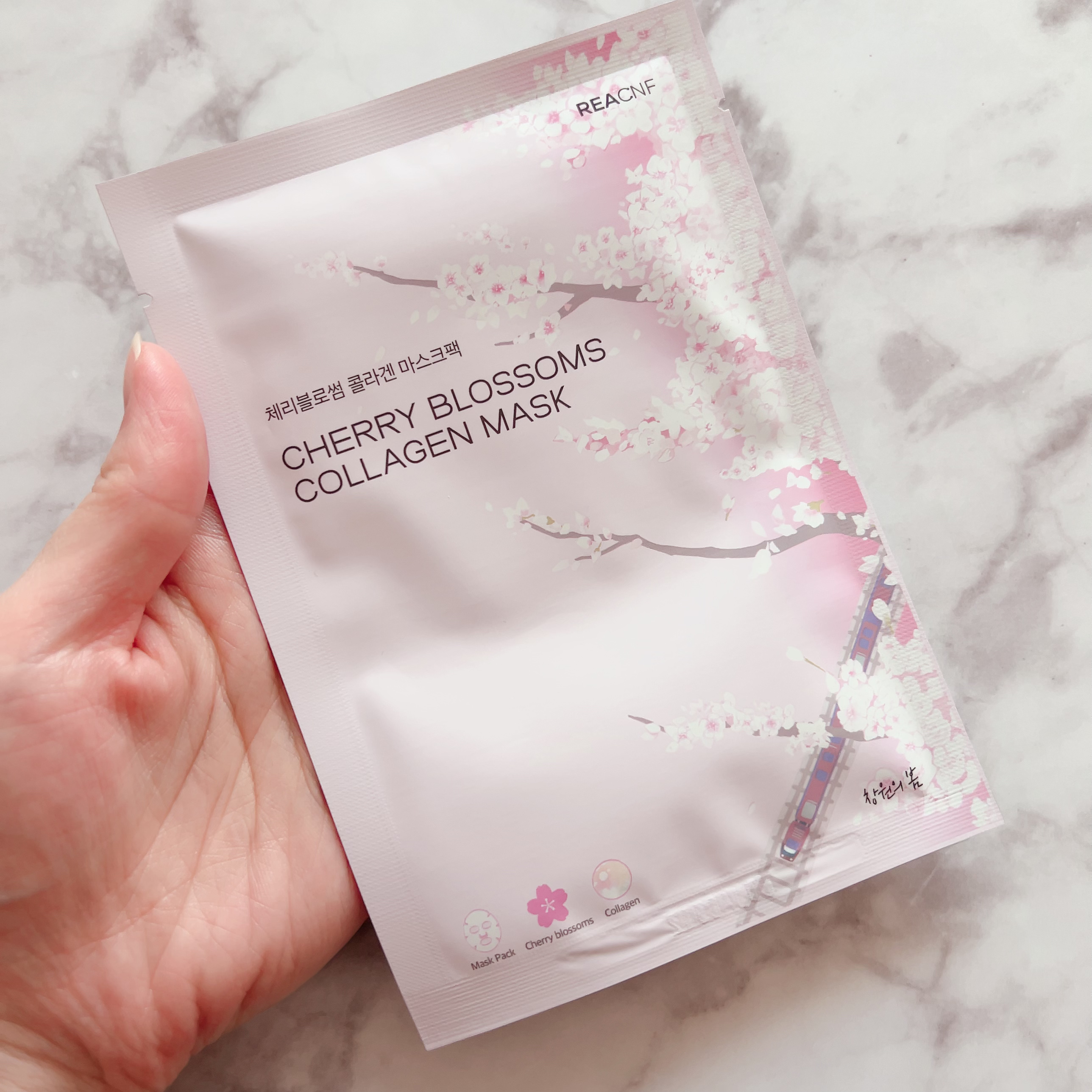 チェリーブロッサム コラーゲンマスク/REACNF/シートマスク・パックを使ったクチコミ（2枚目）