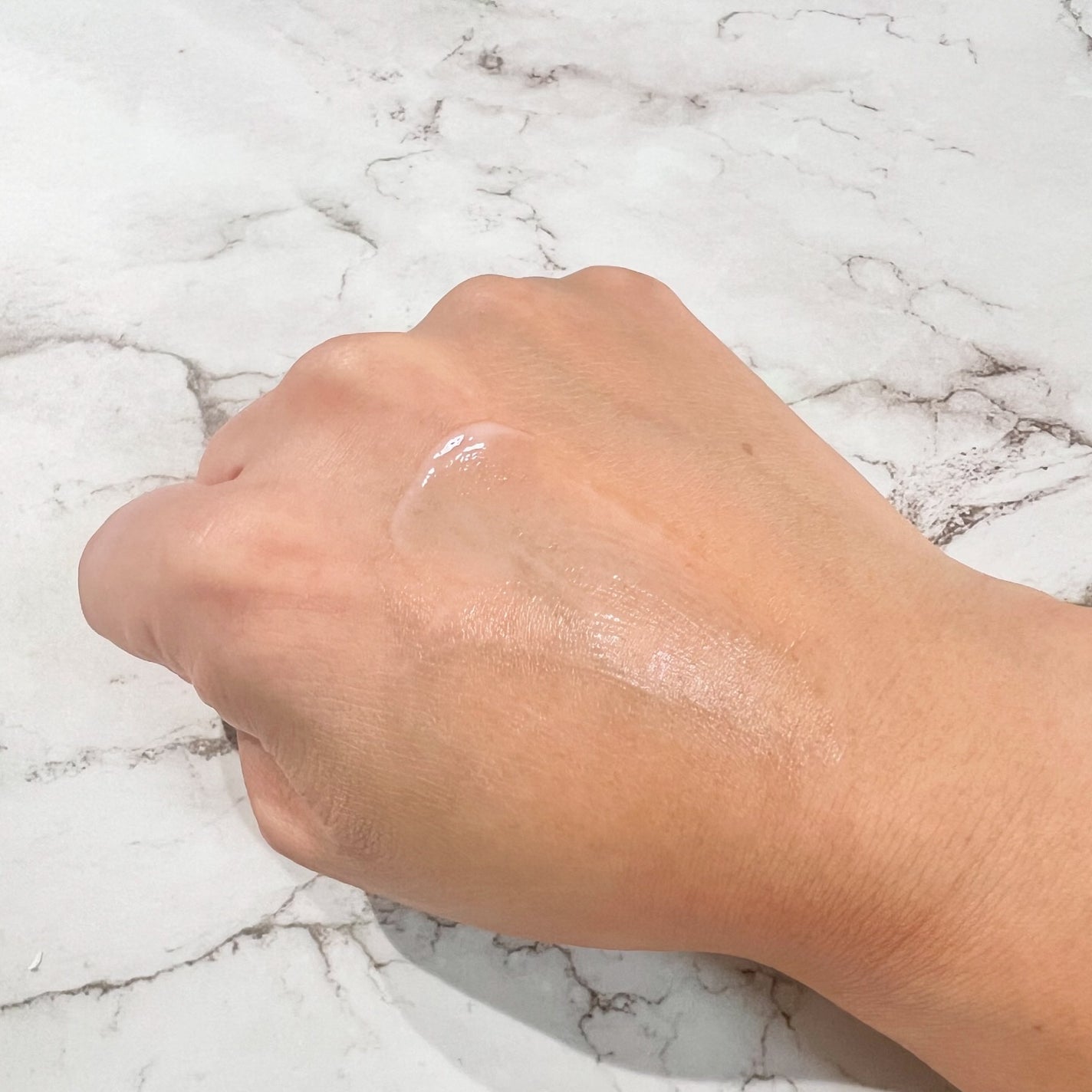 ヴィーガンアクアグロウサンセラム/HAMEL/日焼け止めローションを使ったクチコミ(3枚目)