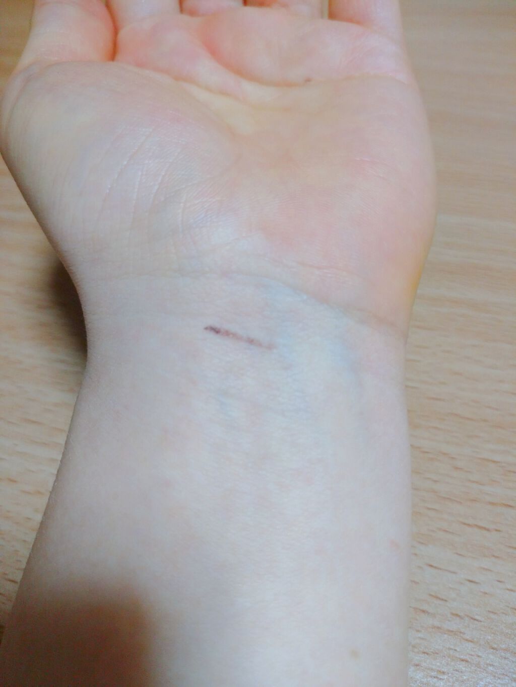  カラー ペインティング ウォータープルーフ アイ ペンシル/espoir/ペンシルアイライナーを使ったクチコミ（2枚目）