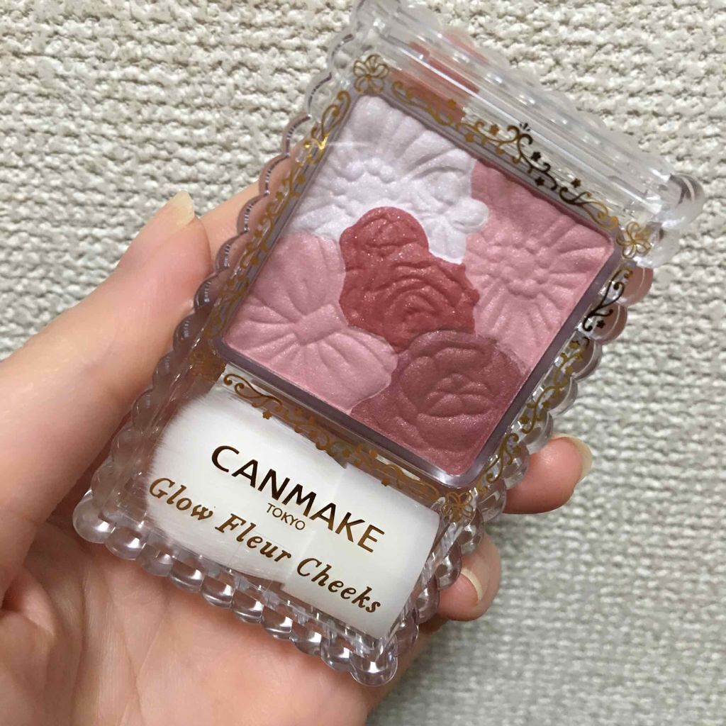 グロウフルールチークス/キャンメイク/パウダーチークを使ったクチコミ（1枚目）