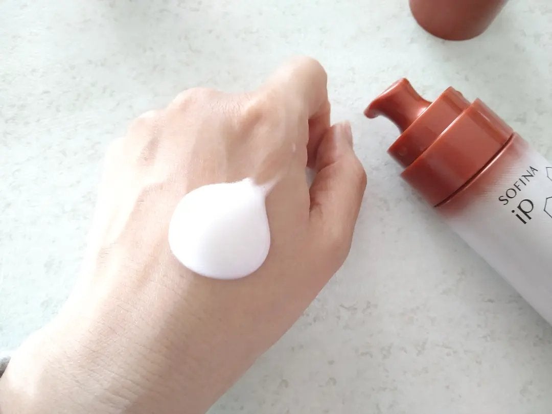 ソフィーナ iP 薬用シワ改善 泡セラム/SOFINA iP/美容液を使ったクチコミ(3枚目)