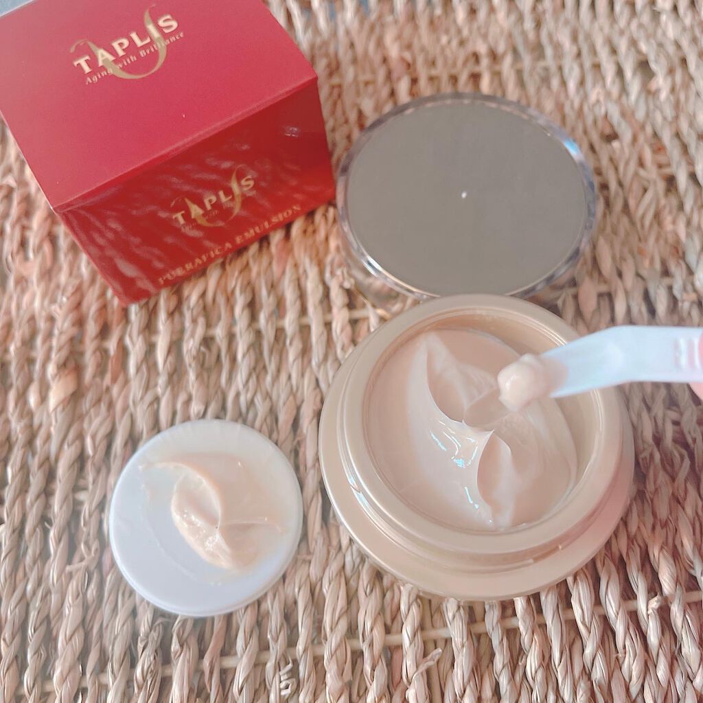 タプリス プエラフィカ エマルション/ドクターベルツ/フェイスクリームを使ったクチコミ(1枚目)