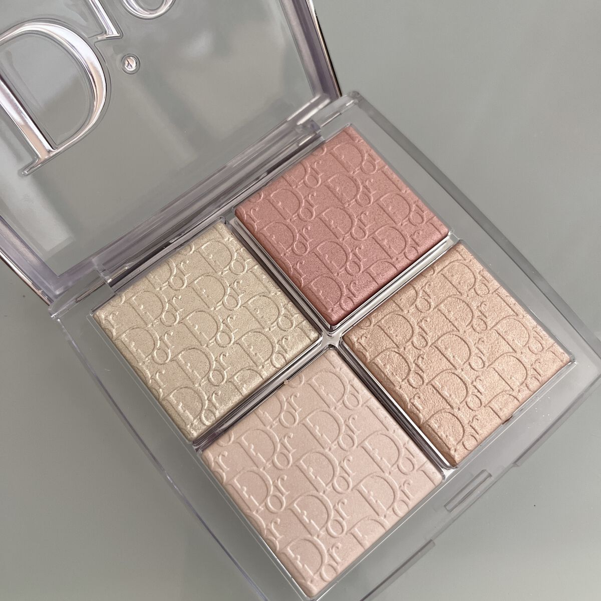 ディオール バックステージ フェイス グロウ パレット/Dior/ハイライトを使ったクチコミ（3枚目）