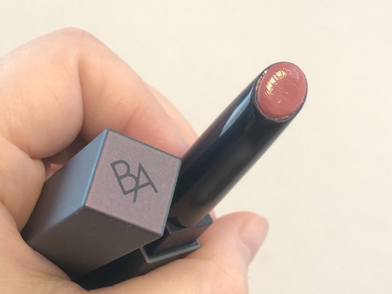 B.A カラーズ コレクティッド カラースティック リップカラー・ブラッシュ BP ベージュピンク/B.A/口紅を使ったクチコミ（2枚目）