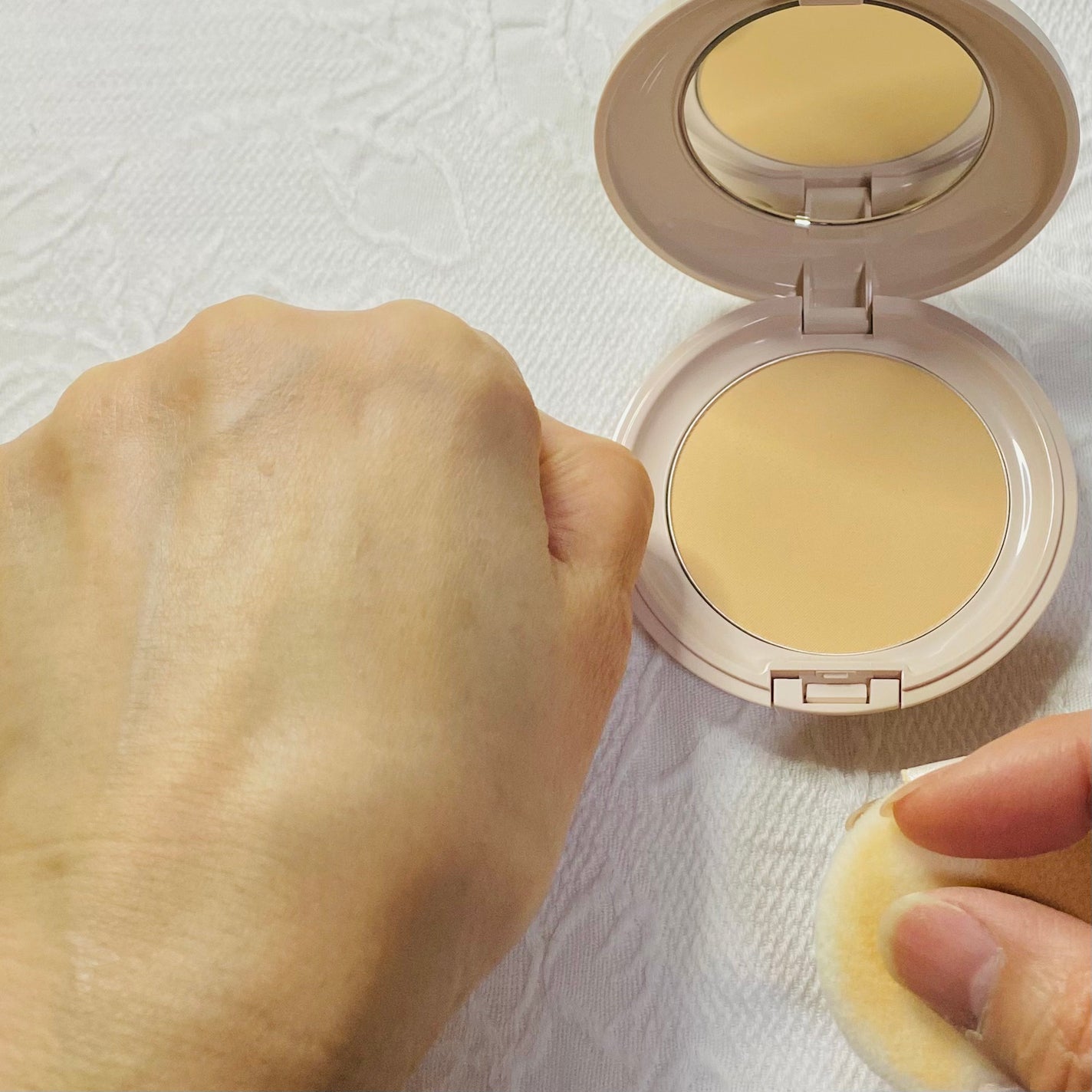 毛穴パテ職人 フィットスキンBBパウダー/毛穴パテ職人/プレストパウダーを使ったクチコミ(2枚目)