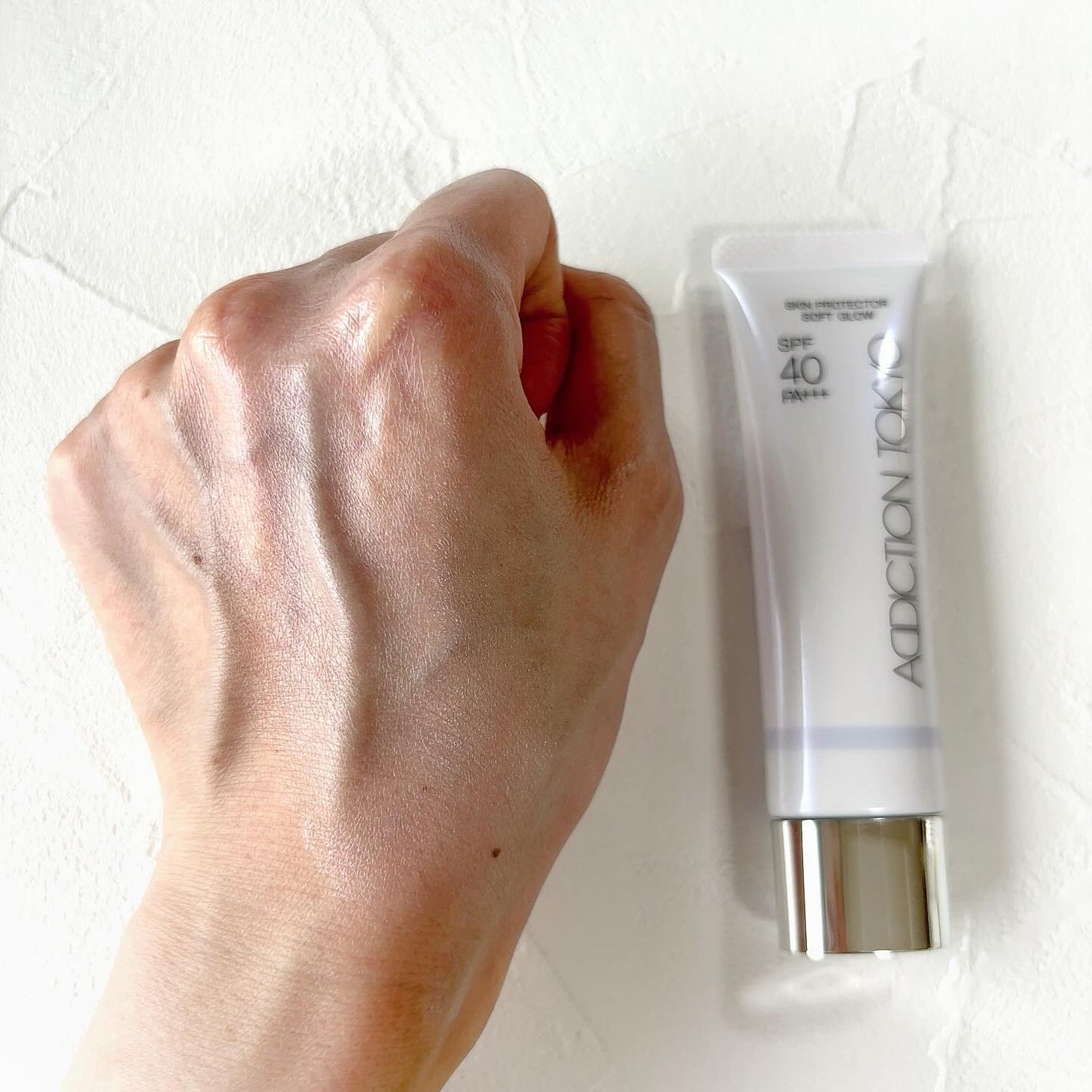 アディクション スキンプロテクター ソフトグロウ/ADDICTION/化粧下地を使ったクチコミ(5枚目)