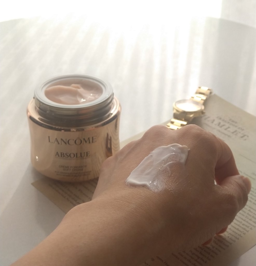 アプソリュ ソフトクリーム/LANCOME/フェイスクリームを使ったクチコミ（3枚目）