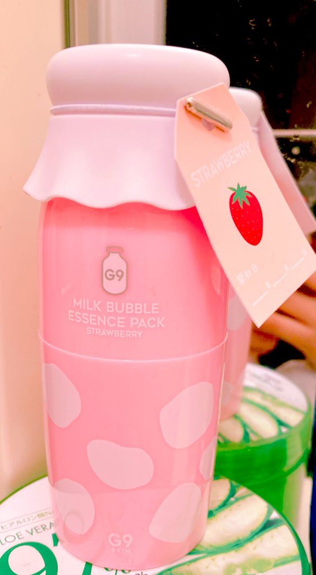 MILK BUBBLE ESSENCE PACK #STRAWBERRY/G9SKIN/美容液を使ったクチコミ(1枚目)