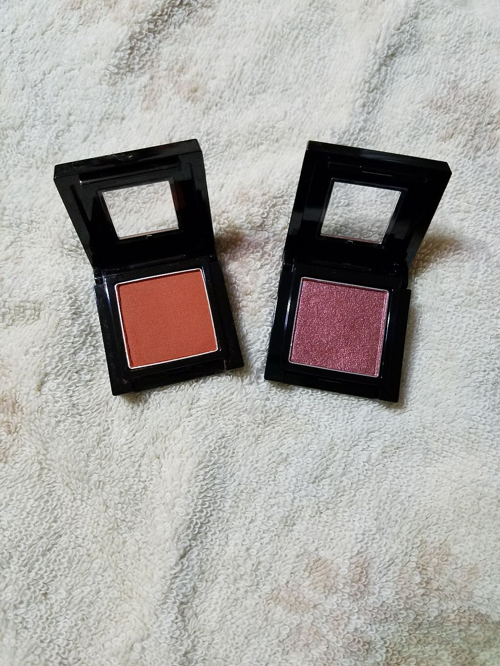 ヴィセ アヴァン シングルアイカラー/Visée/単色アイシャドウを使ったクチコミ(2枚目)