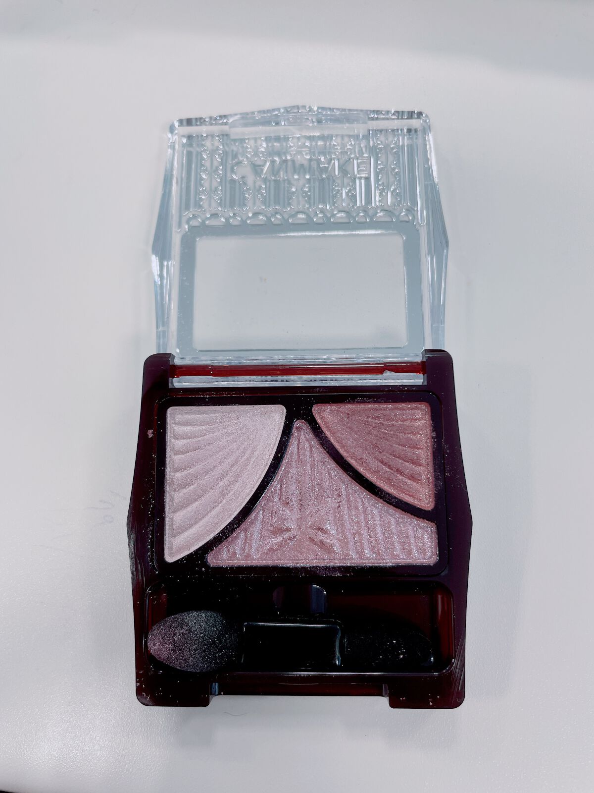 ジューシーピュアアイズ/キャンメイク/アイシャドウパレットを使ったクチコミ（2枚目）