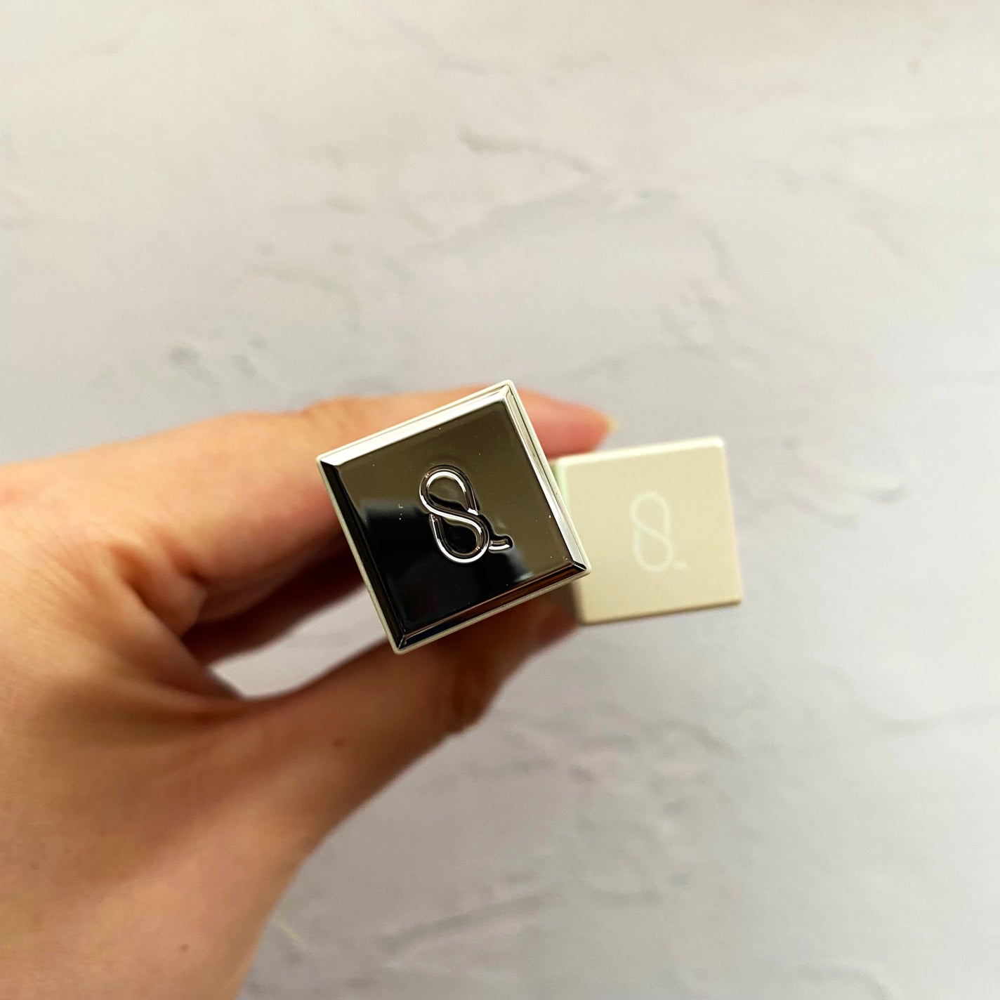 マーブルカラーリップスティック/SUQQU/口紅を使ったクチコミ(2枚目)