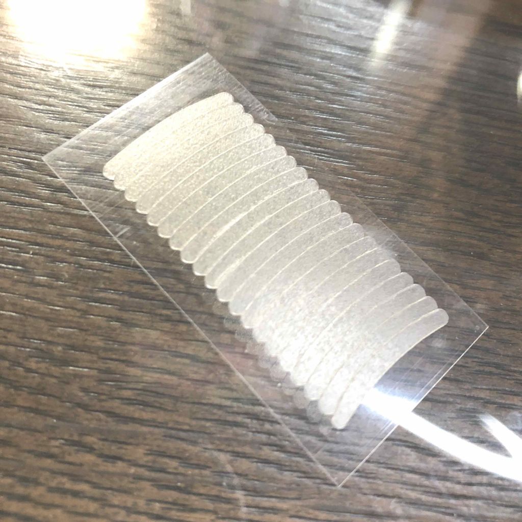 ヌード二重まぶたシール/DAISO/二重まぶた用アイテムを使ったクチコミ(3枚目)