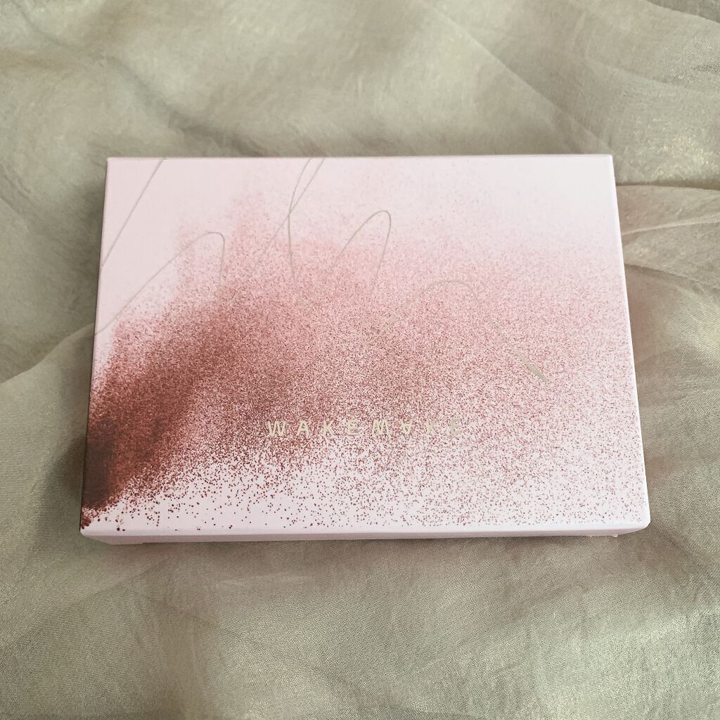 ソフトブラーリングアイパレット/wakemake/アイシャドウパレットを使ったクチコミ(4枚目)