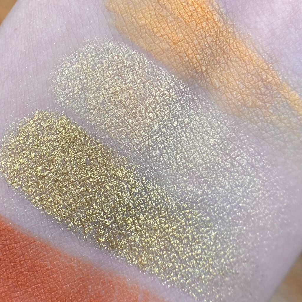 ラッシュライフ/ColourPop/アイシャドウパレットを使ったクチコミ(4枚目)