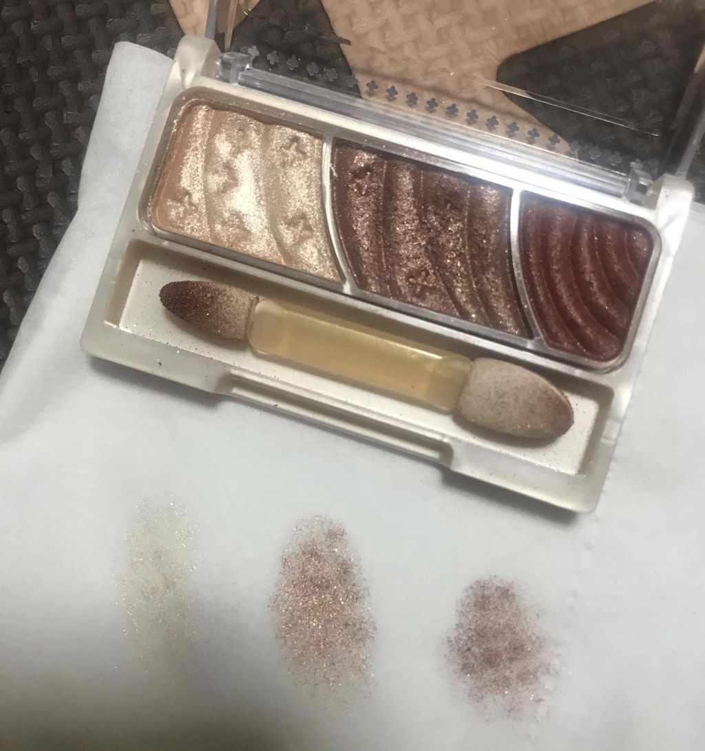 トーンアップアイシャドウ/CEZANNE/アイシャドウパレットを使ったクチコミ(2枚目)