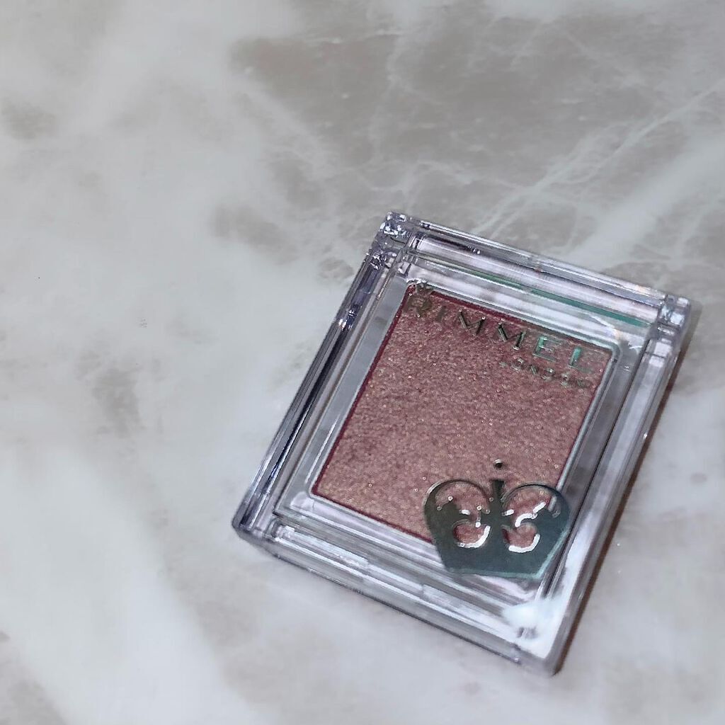 プリズム パウダーアイカラー/リンメル ロンドン/単色アイシャドウを使ったクチコミ(2枚目)