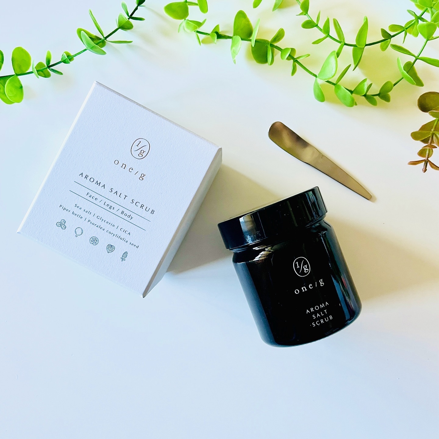 アロマソルトスクラブ/ワンオーバージー/ボディスクラブを使ったクチコミ（1枚目）