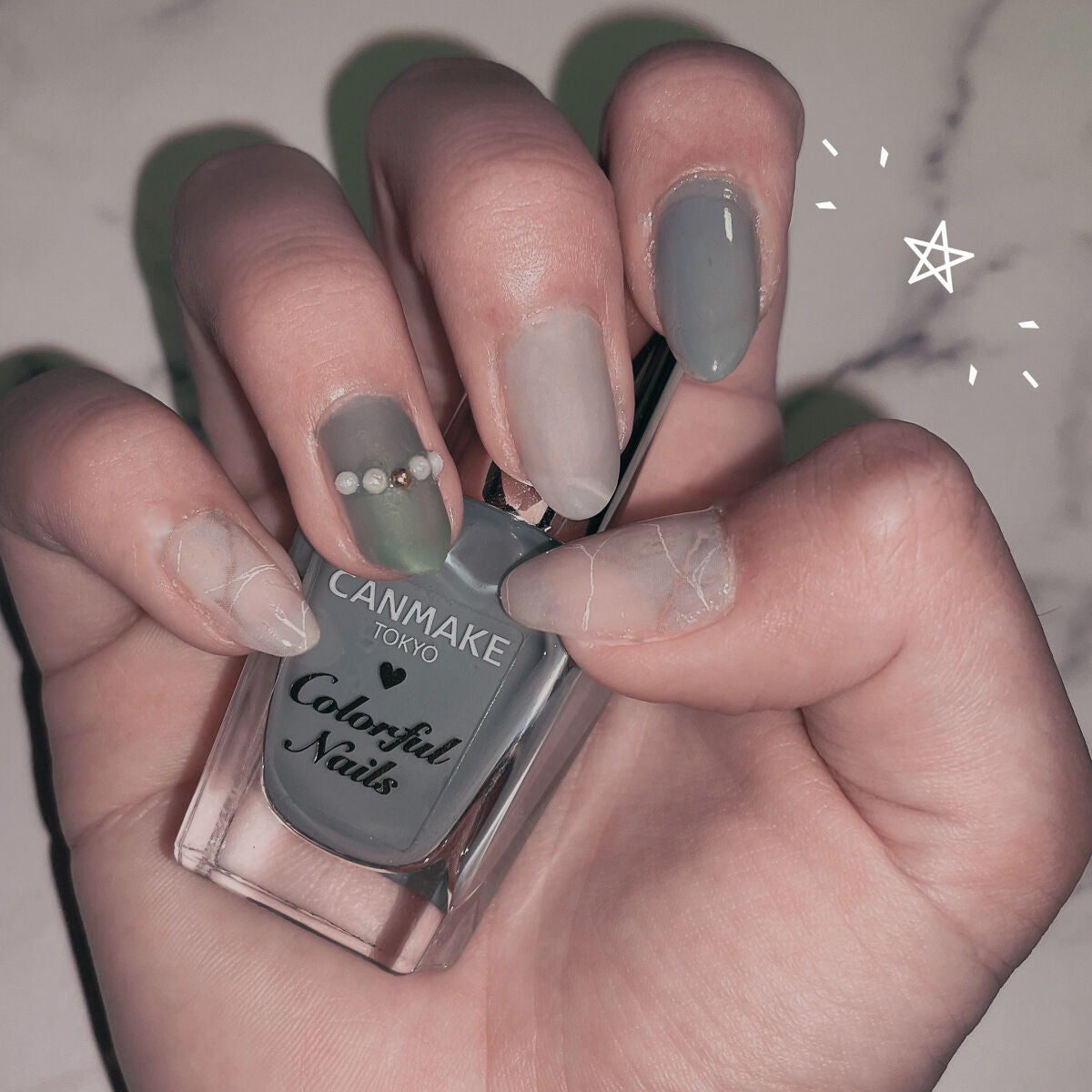 カラフルネイルズ/キャンメイク/マニキュアを使ったクチコミ(4枚目)