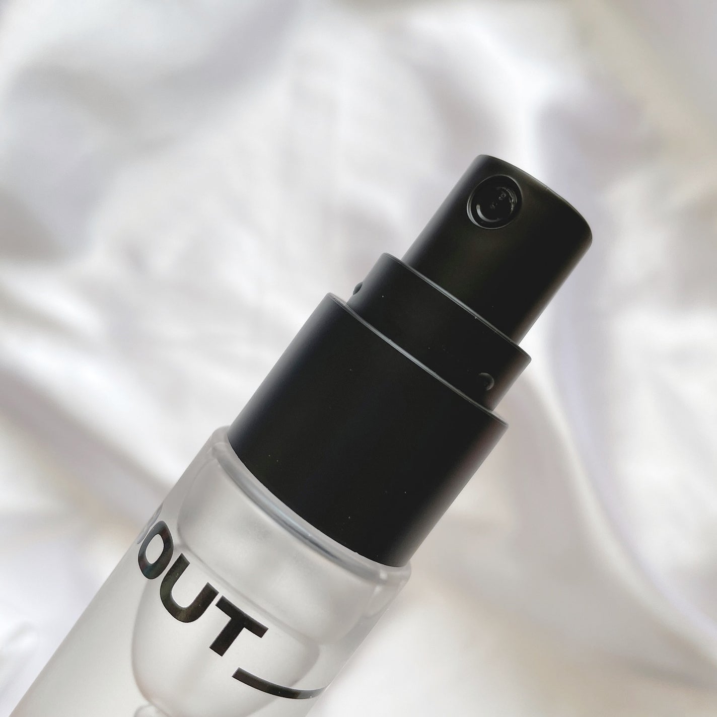 ロングラスティングメイクアップコーティングフィクサー/ABOUT TONE/フィックスミストを使ったクチコミ(3枚目)