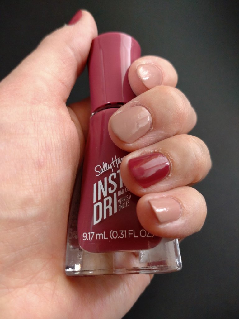インスタドライ ネイルカラー 413 エスプレッソ/サリーハンセン/オールインワンネイルを使ったクチコミ（3枚目）