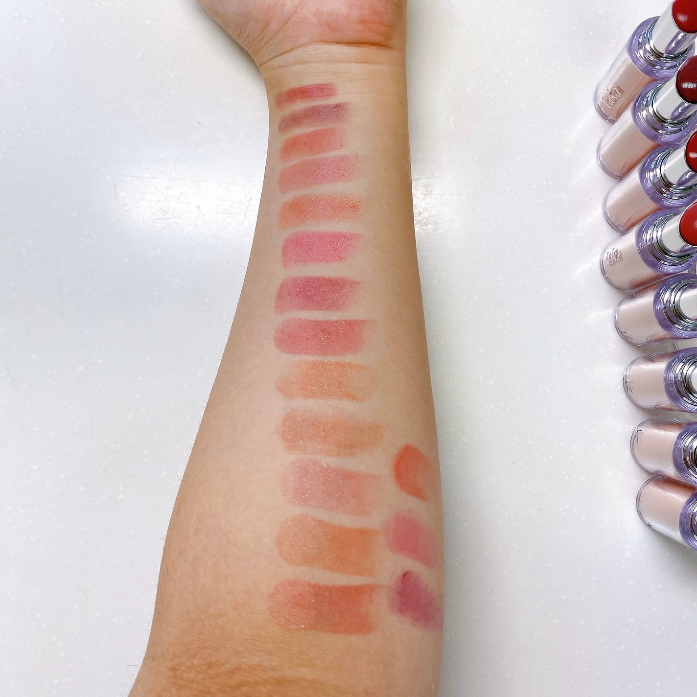 ボンディンググロウリップスティック/Laka/口紅を使ったクチコミ(4枚目)