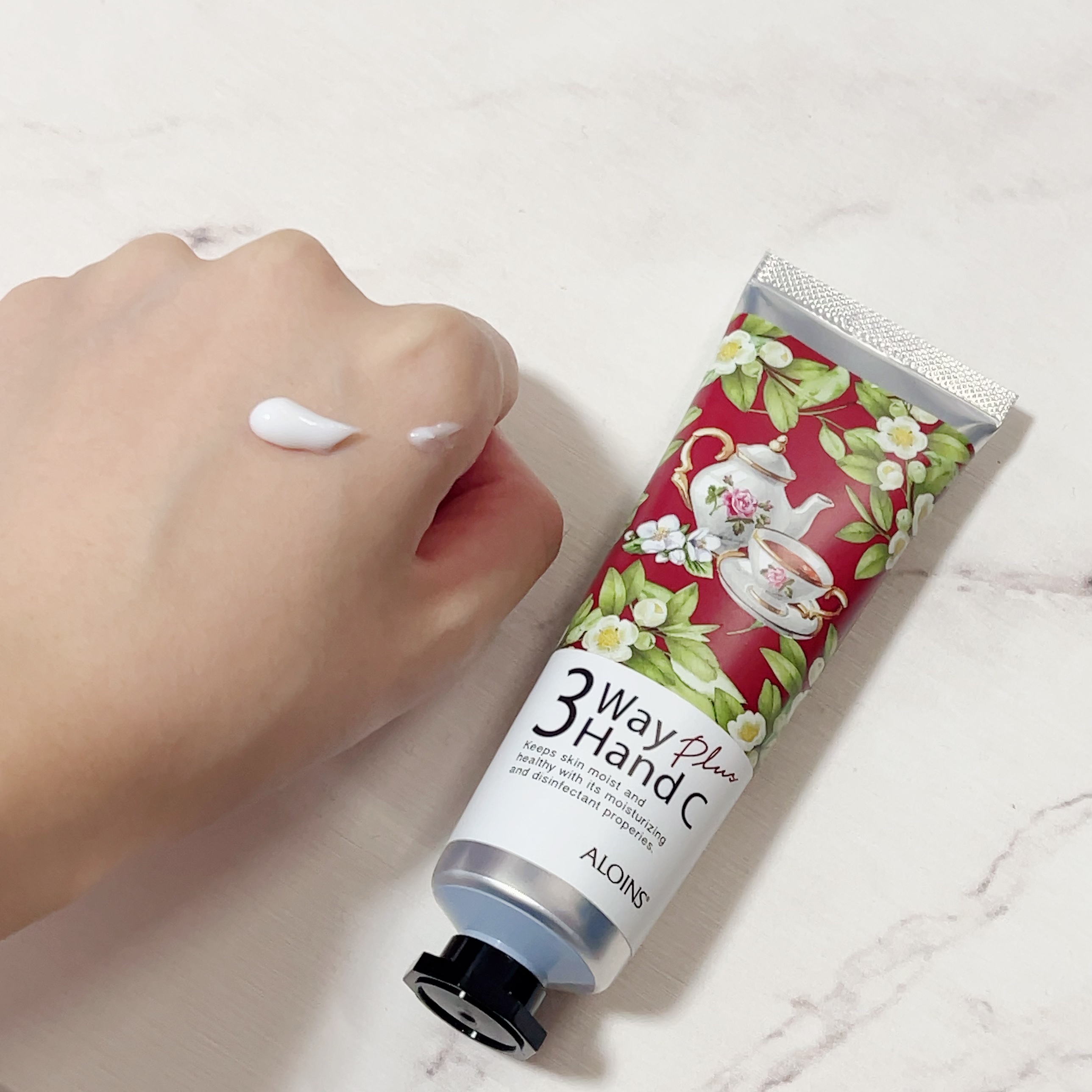 ハンドクリームプラス /3ウェイ/ハンドクリームを使ったクチコミ（2枚目）