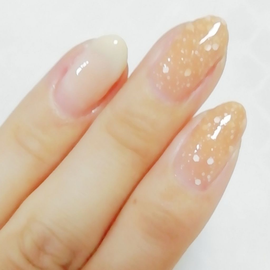 カラフルネイルズ/キャンメイク/マニキュアを使ったクチコミ(3枚目)