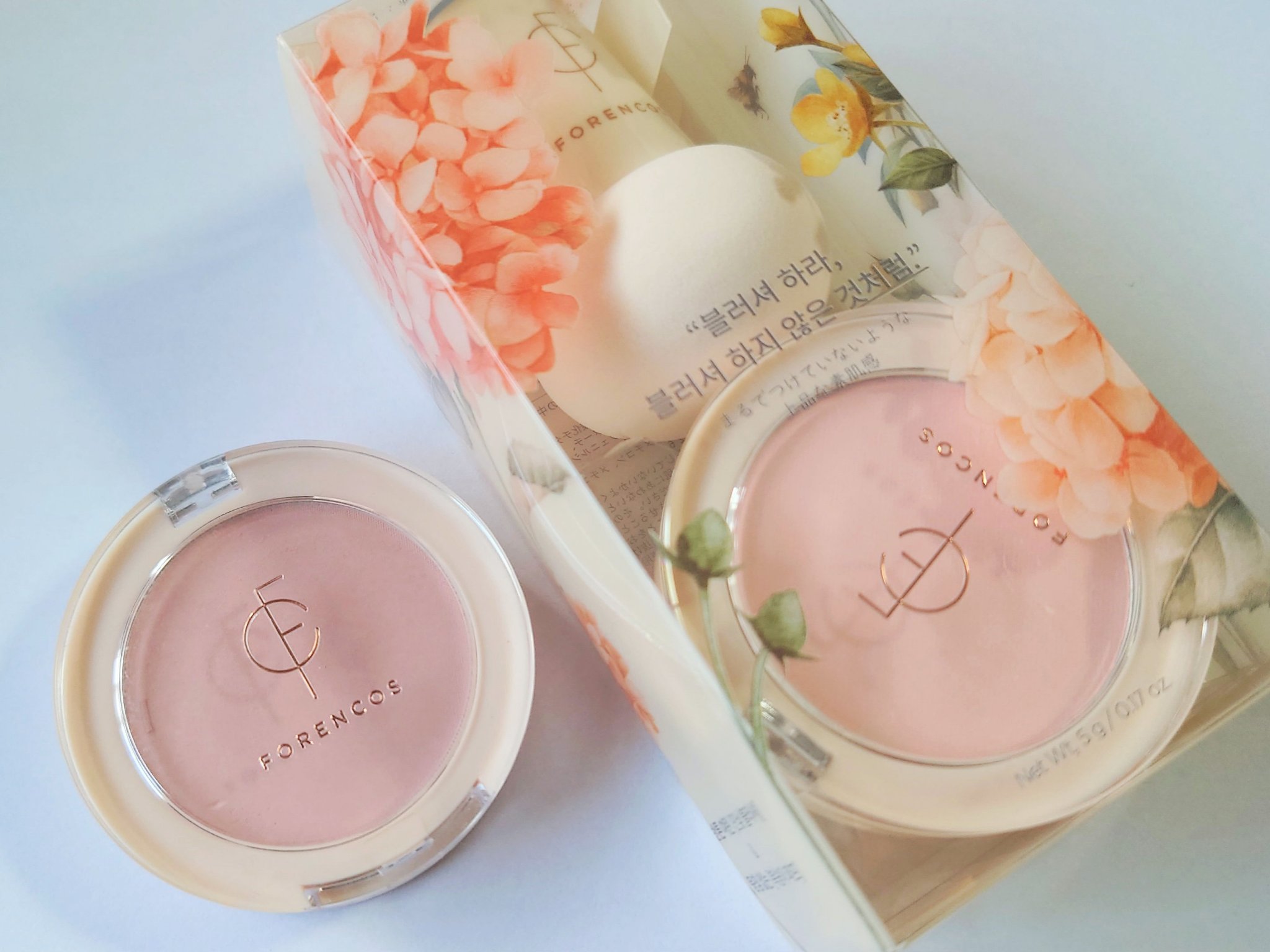 ベアブラッシャー パフ付き/フォレンコス/パウダーチークを使ったクチコミ（1枚目）