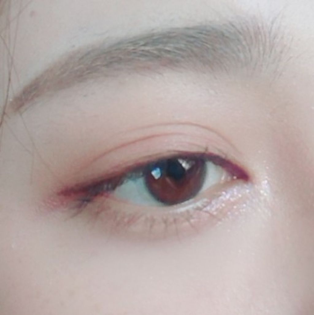 プリズム エアー シャドウ/CLIO/単色アイシャドウを使ったクチコミ（1枚目）