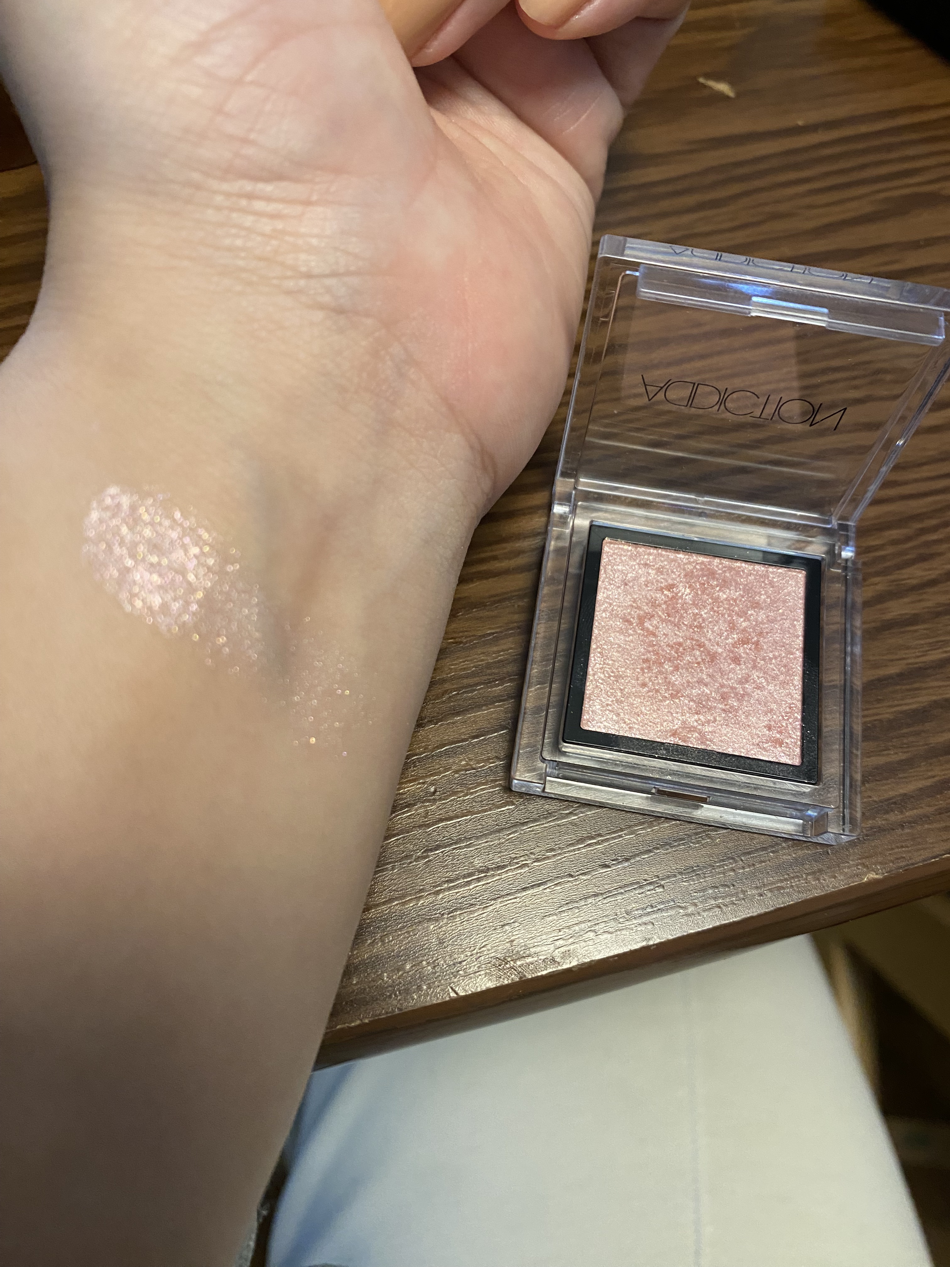 アディクション ザ アイシャドウ/ADDICTION/単色アイシャドウを使ったクチコミ（2枚目）