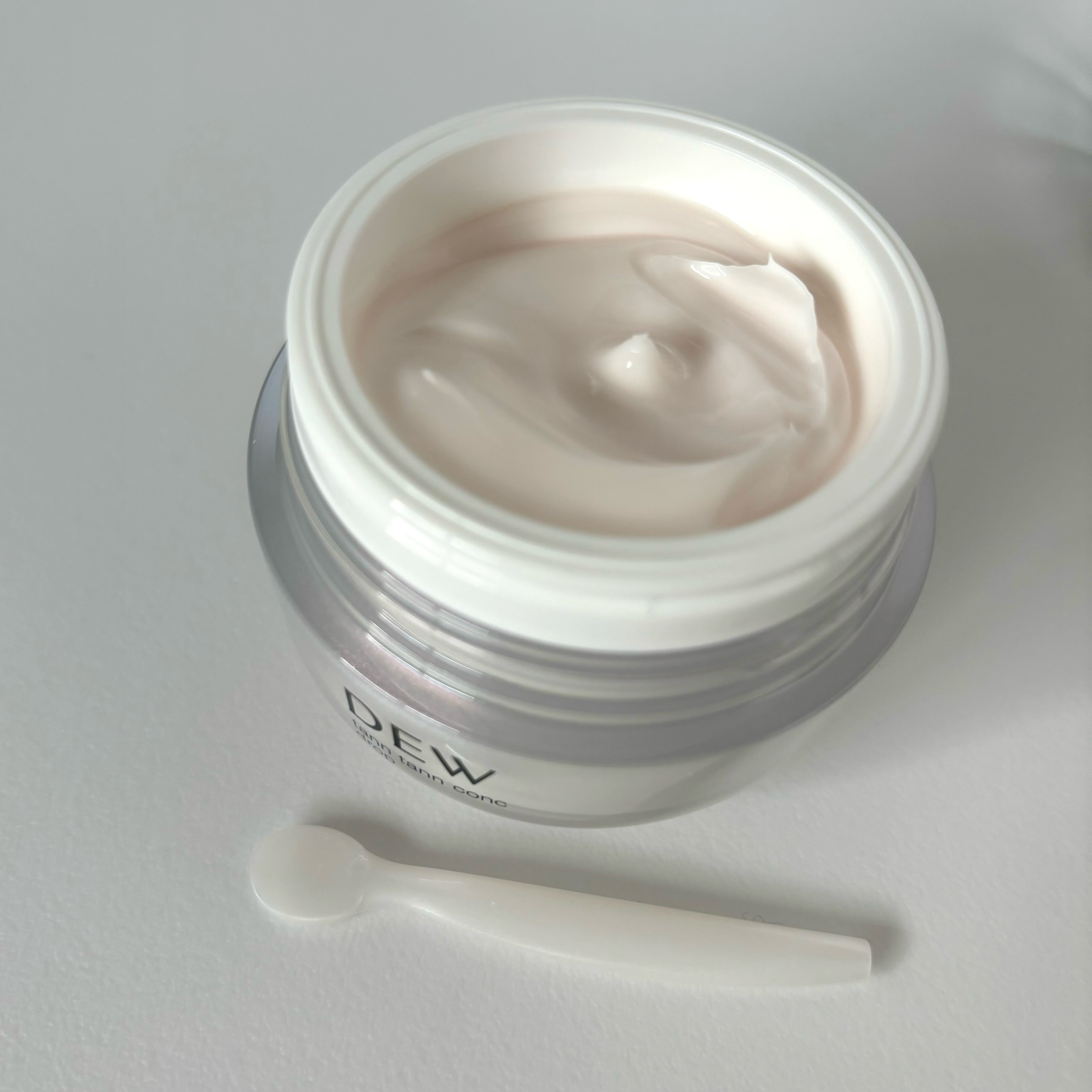 タンタンコンクドロップ 本体 55g/DEW/フェイスクリームを使ったクチコミ（3枚目）