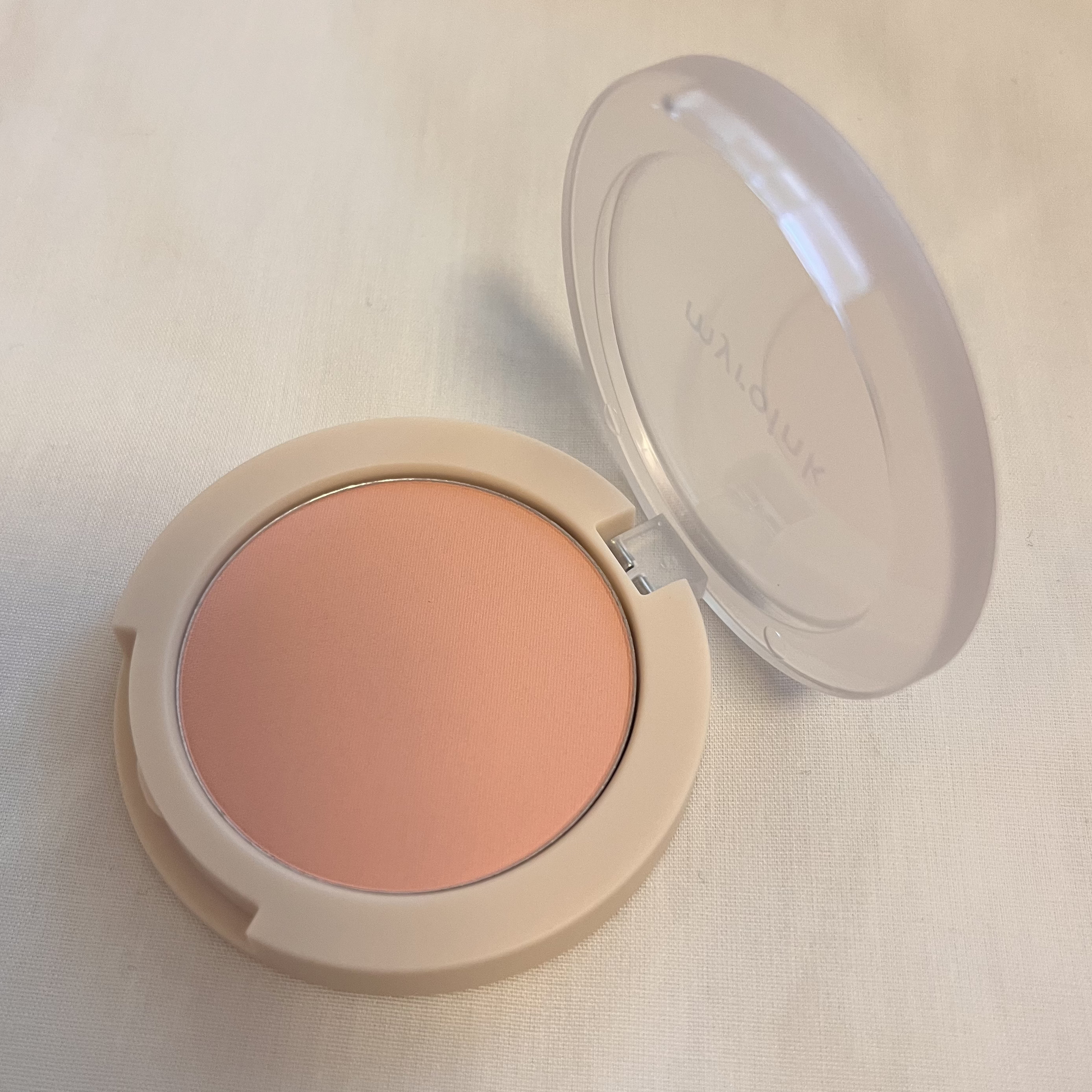 フラッフィーチークス/myroink/パウダーチークを使ったクチコミ（2枚目）