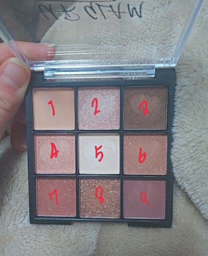 UR GLAM BLOOMING EYE COLOR PALETTE/U R GLAM/アイシャドウパレットを使ったクチコミ(2枚目)