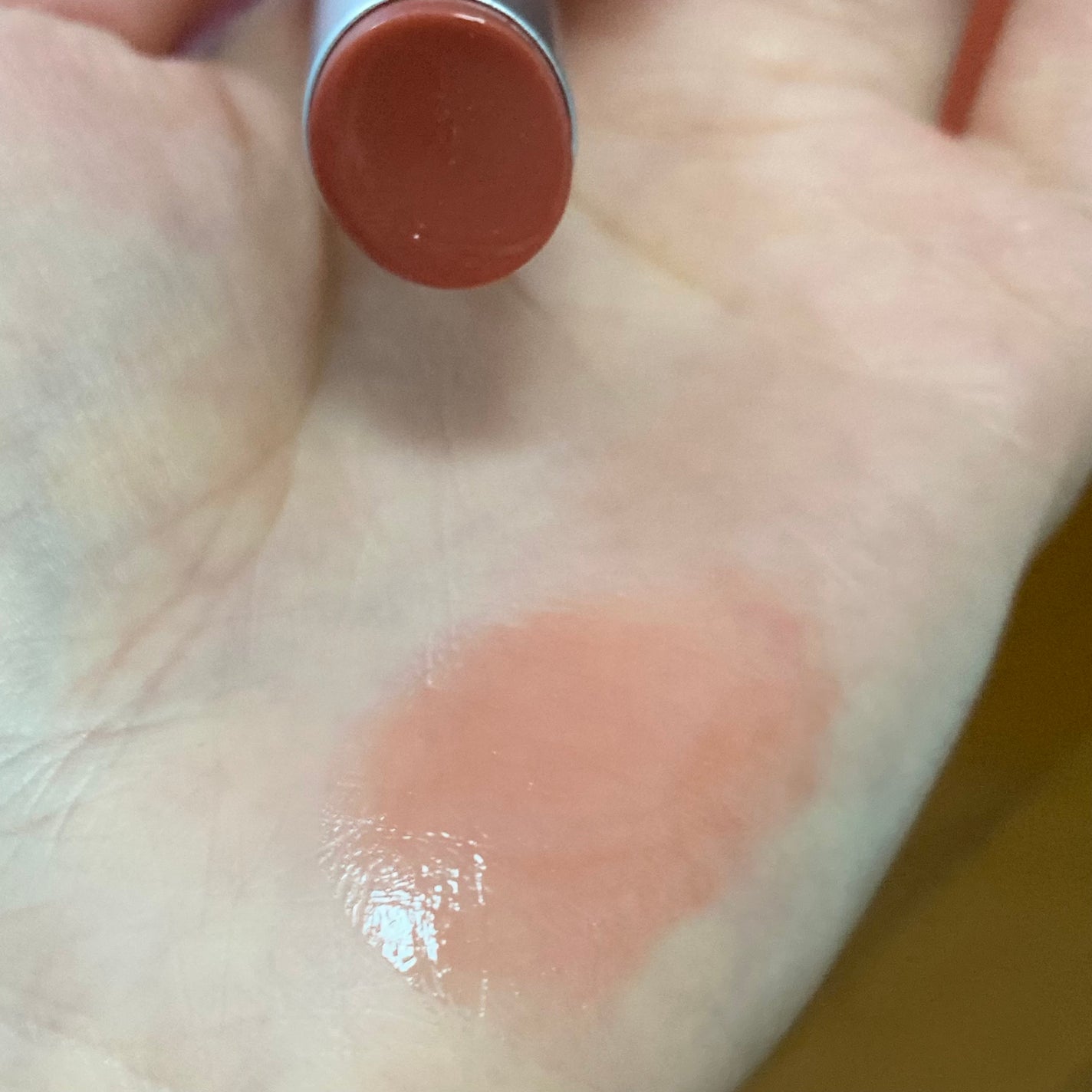 グラスティングメルティングバーム/rom&nd/リップバームを使ったクチコミ(2枚目)