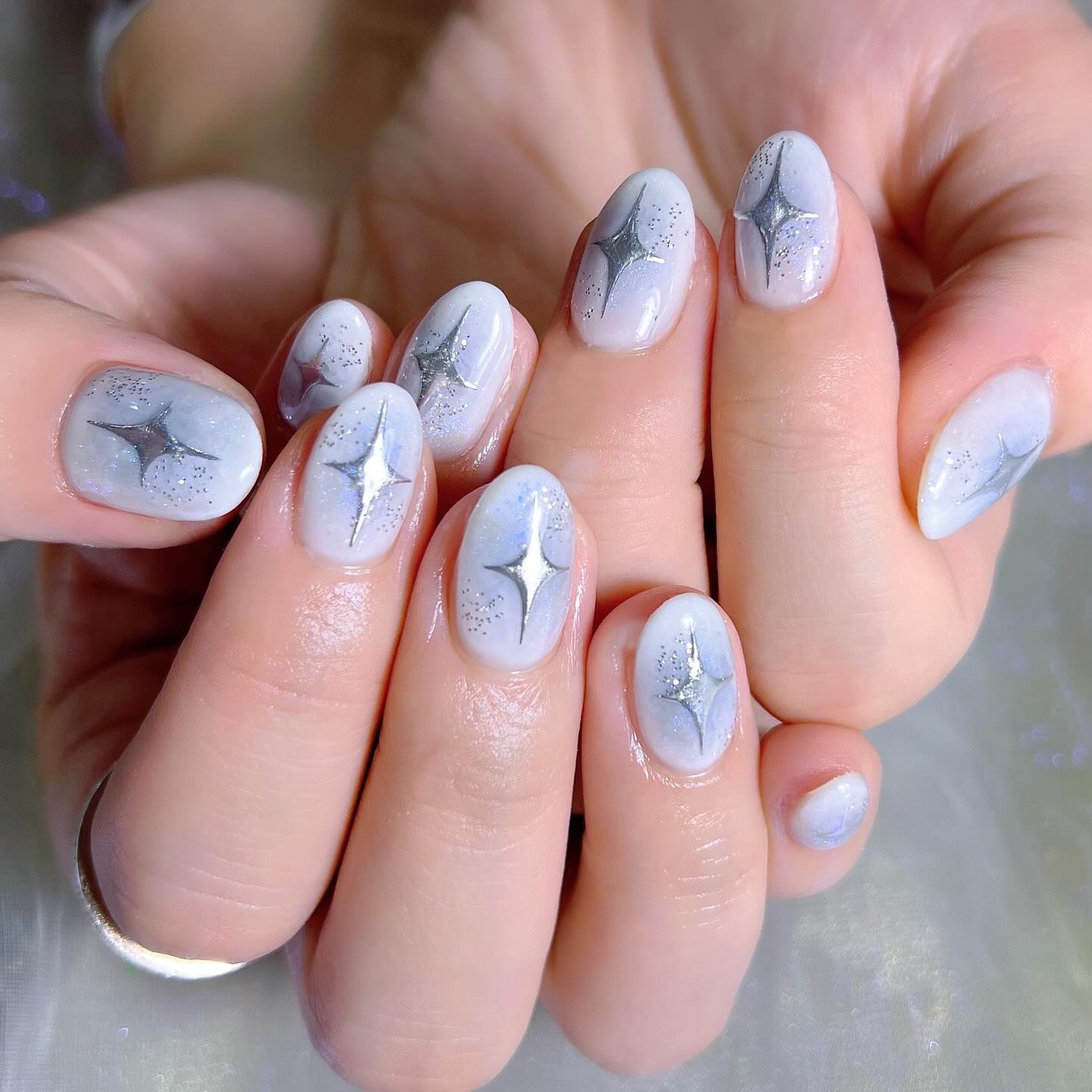 ✨⠀
⠀
@licaxxx1 さん⠀
寒色系チークかわいいです☁️⠀
⠀
@aby_sharenail #nail #nails #nailart #ネイル #美甲 #ネイルアート  #japanesenailart #manucure #