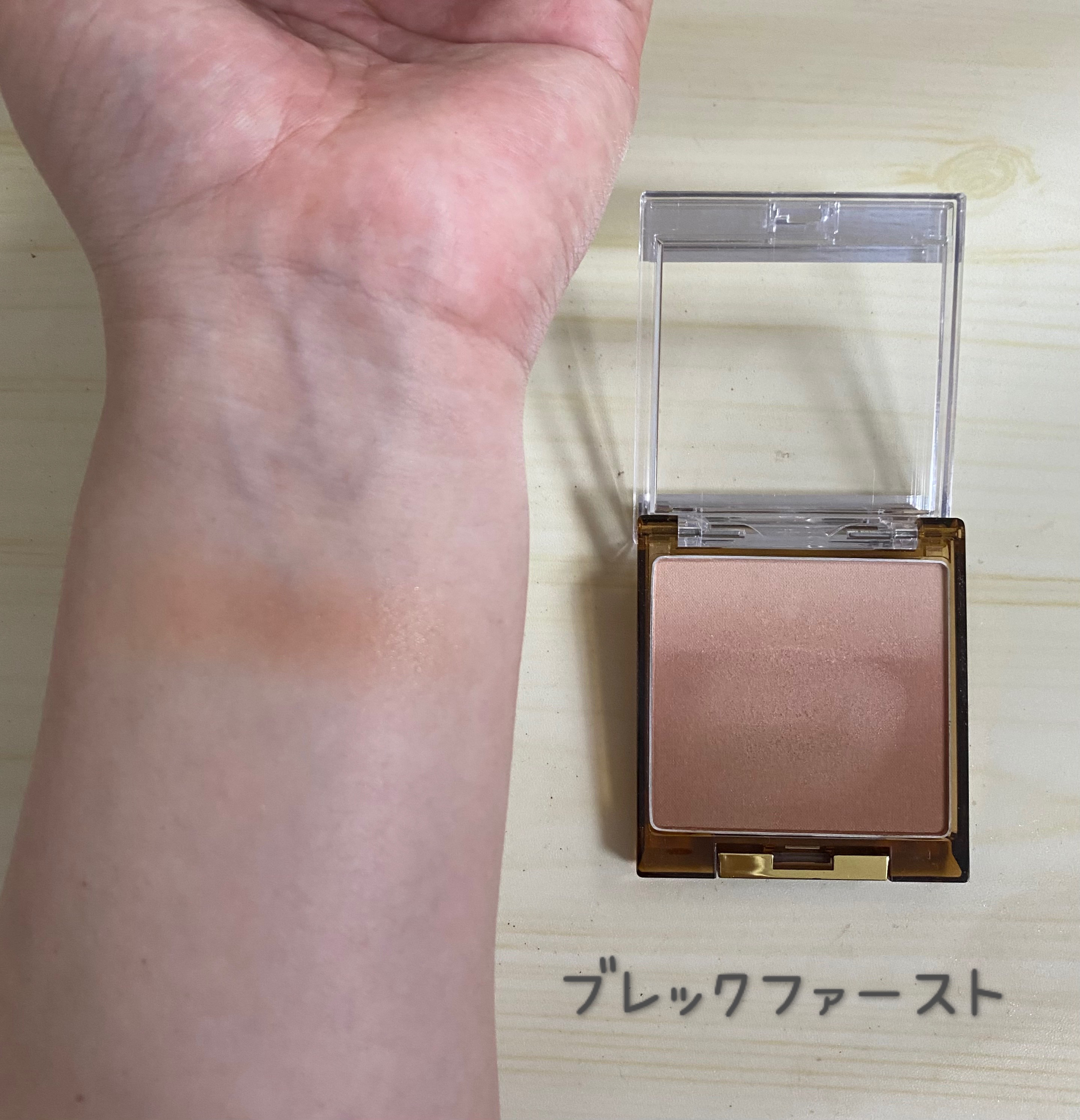 オーラティック ブラッシュ AB06 ブレックファースト/excel/パウダーチークを使ったクチコミ（3枚目）