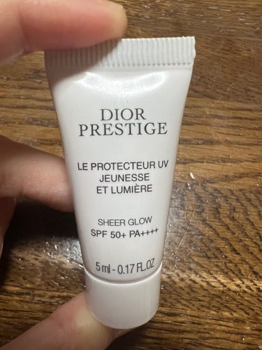 プレステージ ホワイト ル プロテクター ＵＶ ルミエール シアーグロー/Dior/化粧下地を使ったクチコミ（1枚目）