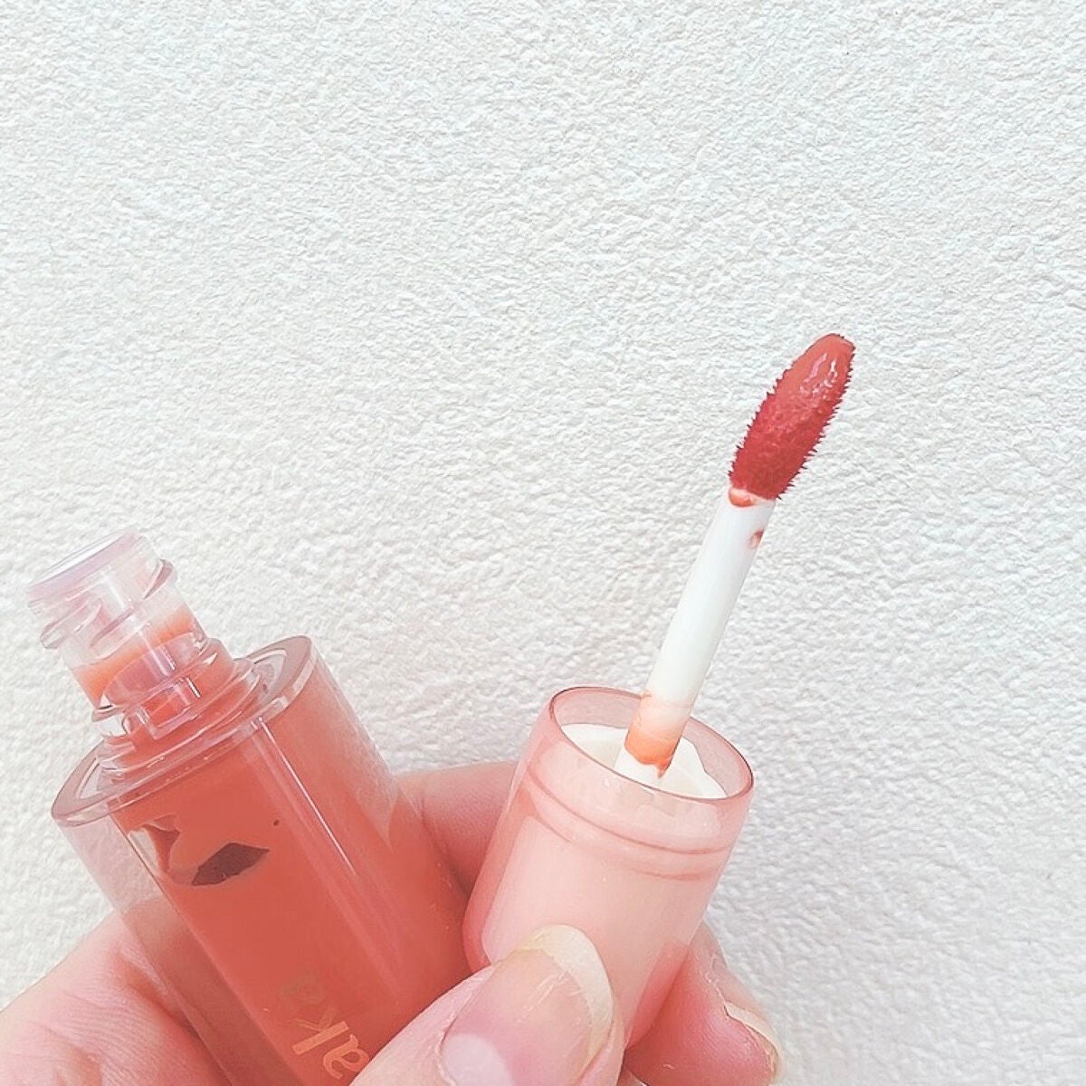 ジェリーイングヌードグロス/Laka/リップグロスを使ったクチコミ(2枚目)