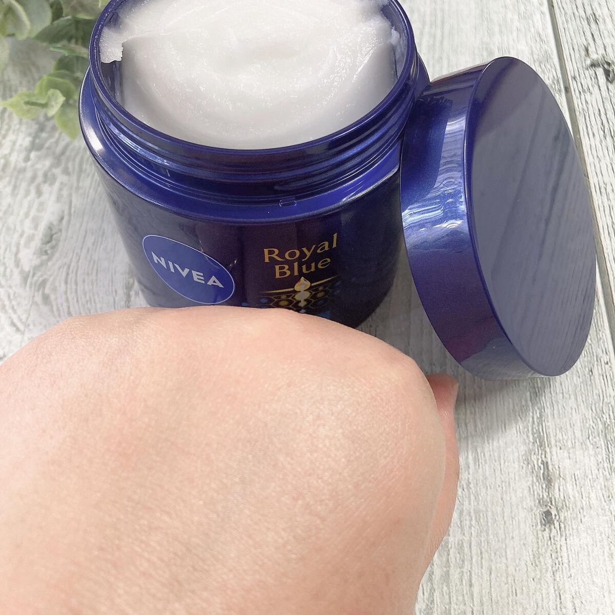 ニベア ロイヤルブルーボディクリーム うるおい密封ケア/ニベア/ボディクリームを使ったクチコミ(4枚目)