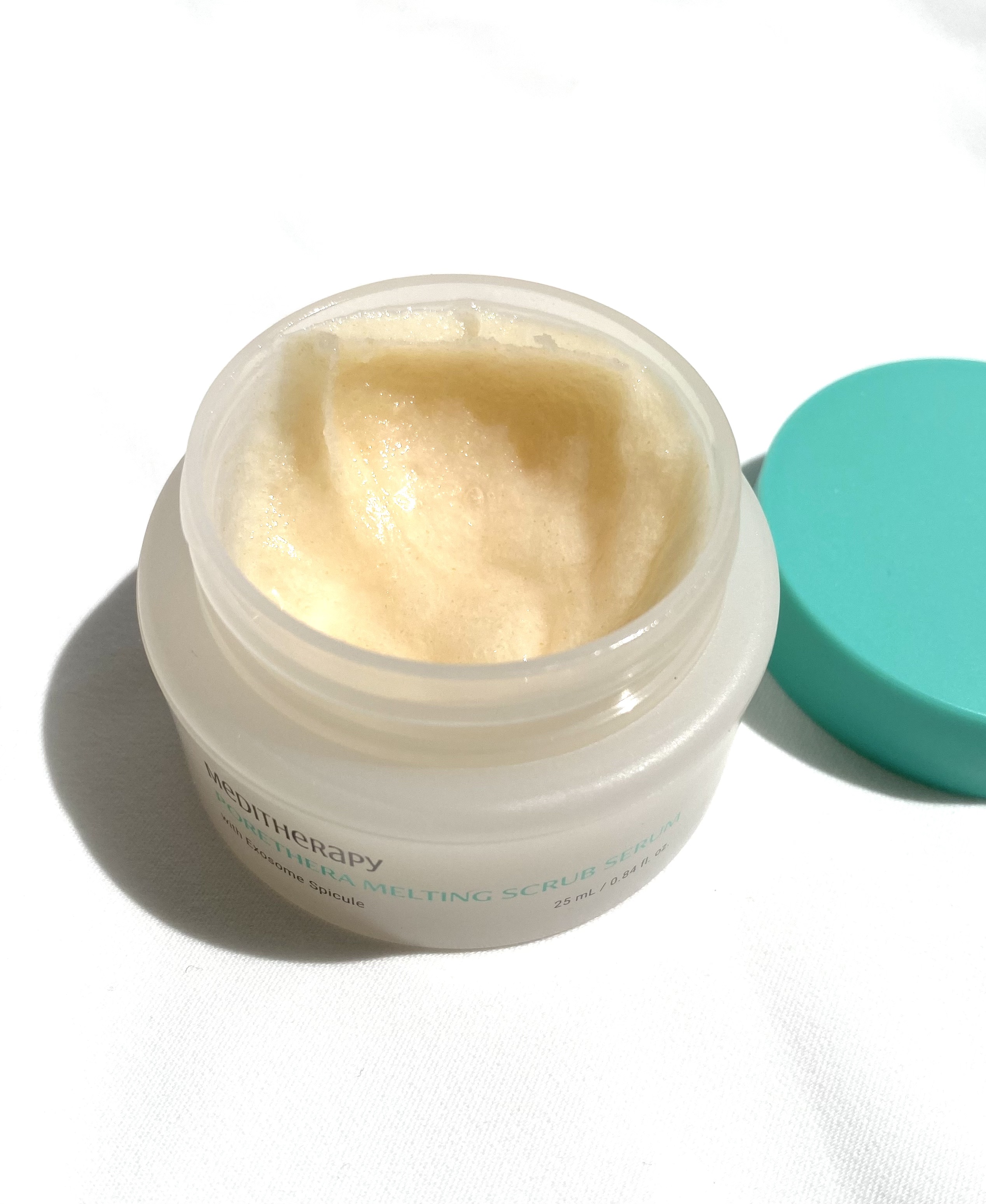 ポアセラメルティングスクラブセラム/MEDITHERAPY/美容液を使ったクチコミ（2枚目）